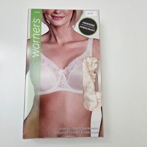 224. Warner's firm support underwire bra. NWT